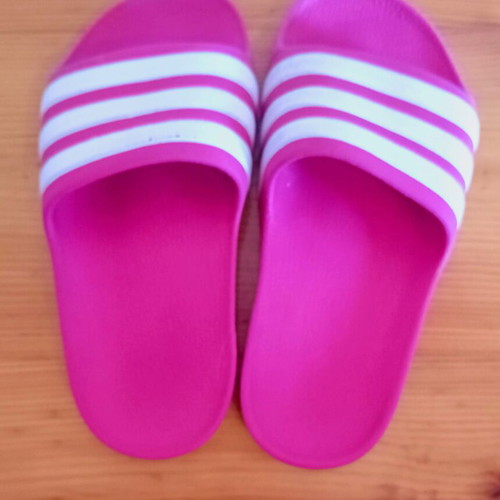 Adidas Adilette Aqua slides used, pink, size 31