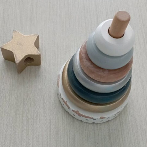 Wooden stacking pyramid used from JaBaDaBaDo