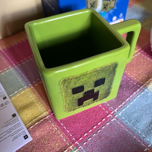 Minecraft Creeper mug new, authentic