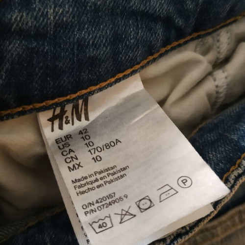 H&M Jeans girlfriend fit, size XL, like new