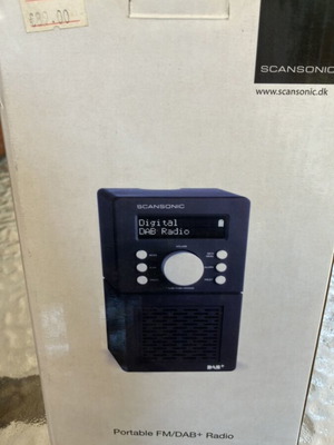 Scansonic FM/DAB+ radio used with alarm and original power adaptor