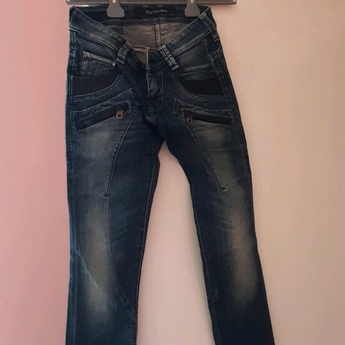 Jeans Badge women's pants like new, blue