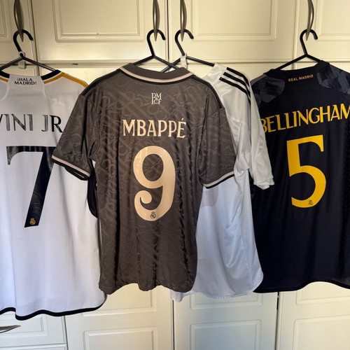 Real Madrid jerseys 4 pieces like new with Mbappe, Vinicius, Bellingham, Beckham