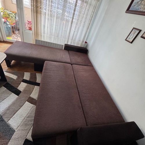 Sofa with sleep function like new and storage space