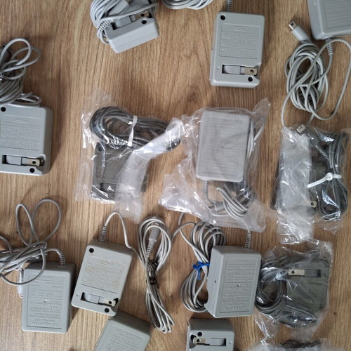 Original Nintendo Japanese chargers bundle like new for 3DS and variants