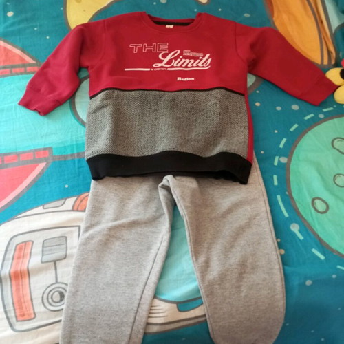 Tracksuit set 4 years like new, size 104 cm
