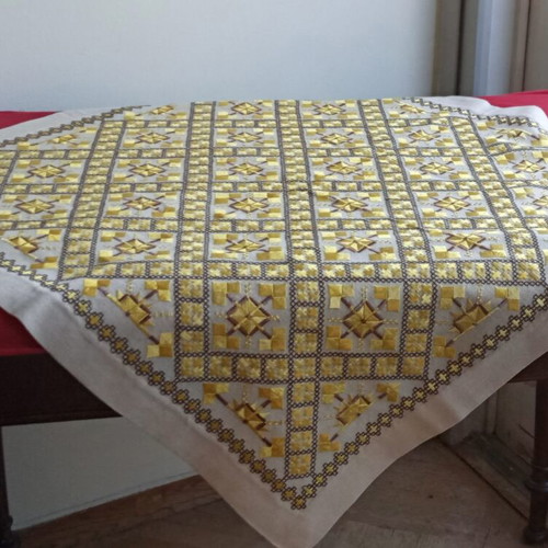 Karsaniko Embroidered Lefkadian Tablecloth vintage, like new