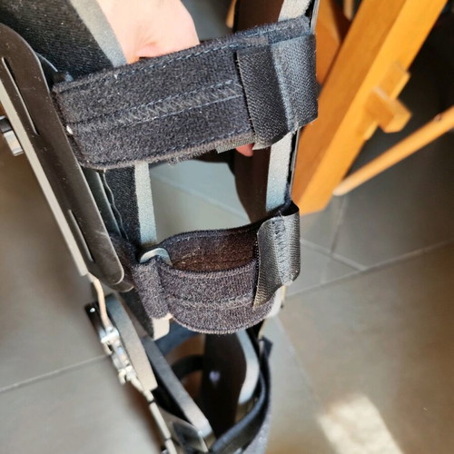 Thigh-calf brace with functional goniometer new