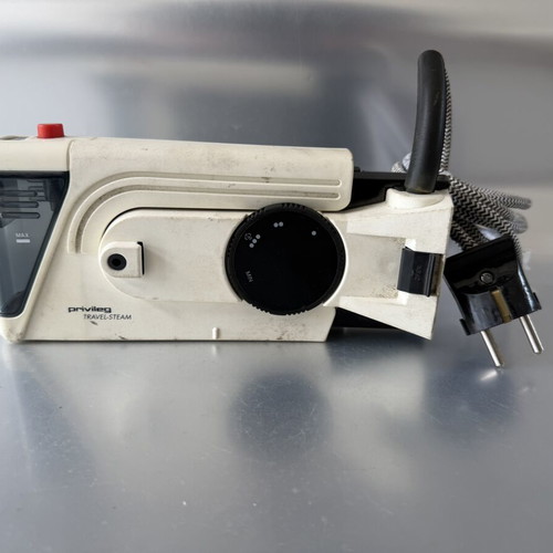 Privileg Travel-Steam Vintage Travel Steam Iron used, dual voltage