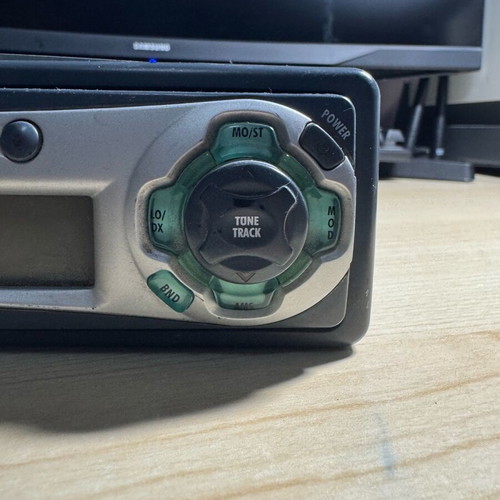 SPL CD-0761 radio CD used with flip-down front and full wiring