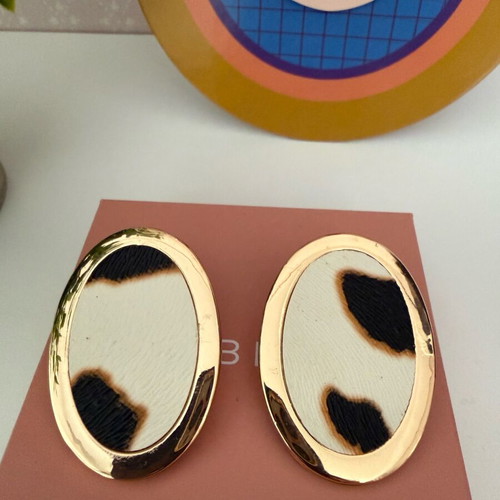 Marks & Spencer oval earrings like new, gold animal print pattern