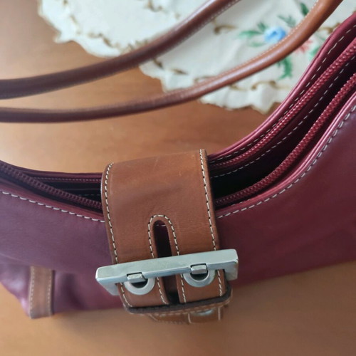Barbara Milano leather women's handbag like new, burgundy red