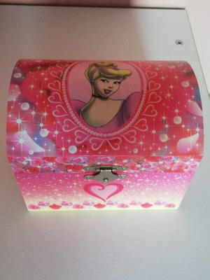Disney Cinderella Music Jewelry Box like new with mirror and rotating figure