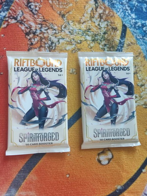 Riftbound League of Legends TCG Spiritforged Booster Pack new, set of 2