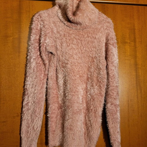 Pink super soft blouse like new