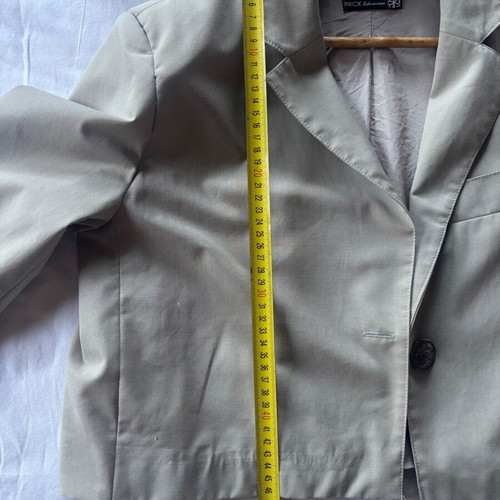 Suit set like new, olive color, sizes M and L