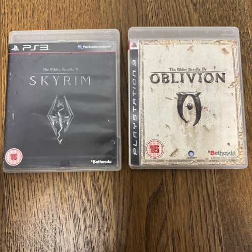 The Elder Scrolls Collection за PS3 употребяван, Skyrim и Oblivion