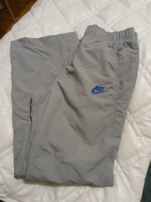 Nike boys medium sportswear new, grey