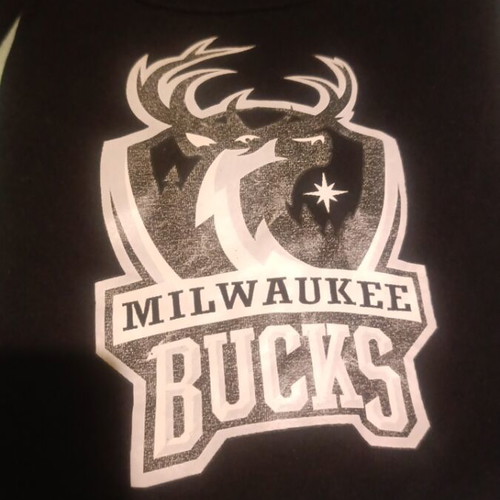 NBA T-shirts Celtics and Bucks like new, set of two