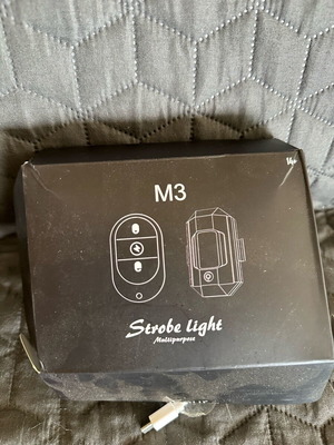 Strobe lights like new, multipurpose lights with remote control