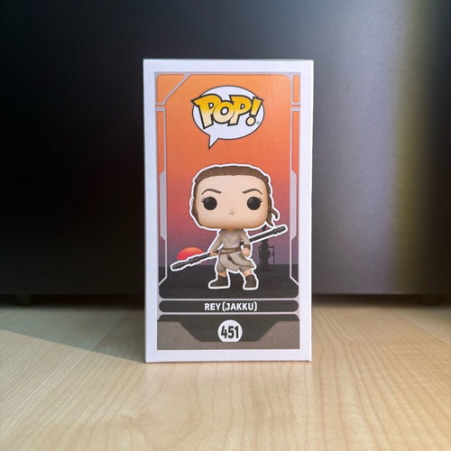 Funko Pop Star Wars Rey (Jakku) Summer Convention 2021 451 mint