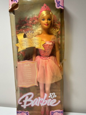 Barbie Cinderella καινούργια στο κουτί της
