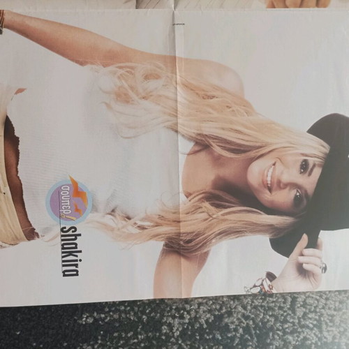 Double-sided poster Britney Spears, Shakira, Michalis Hatzigiannis like new