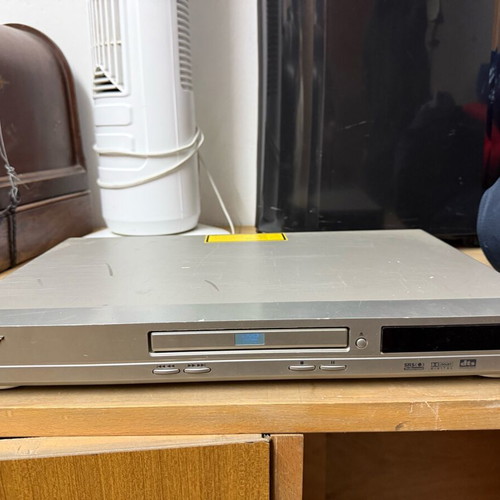 Pioneer DV-360 DVD player used in good condition