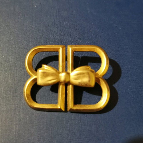 Balenciaga Broche d'or vintage brooch used, gold color