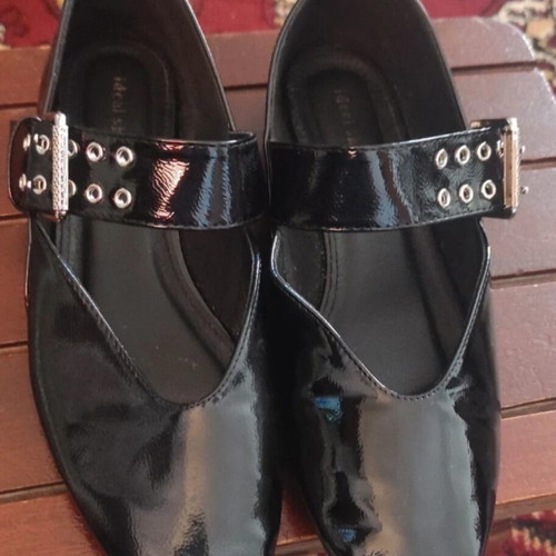 Low shoes size 40 black used