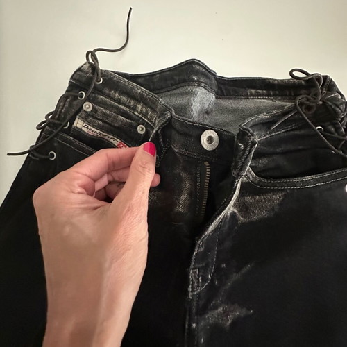 Diesel denim pants Y2K like new, black with statement hem