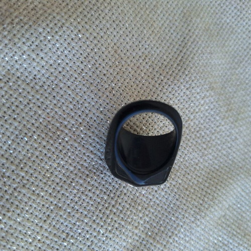 Black ring with large rhinestone like new, vintage, plastic, size 18