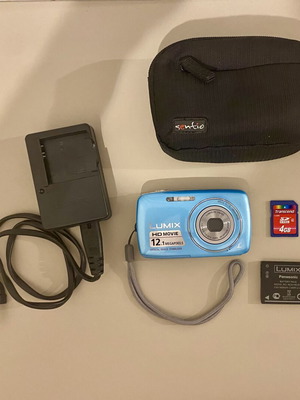 Panasonic LUMIX DC VARIO digital camera 12.1 MP with optical image stabilizer