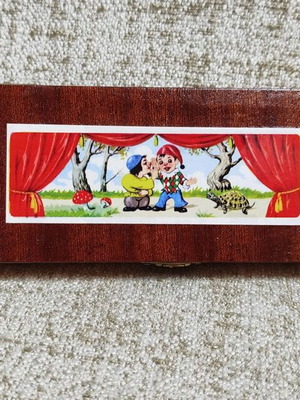 Wooden Arlekino pencil case Greek new
