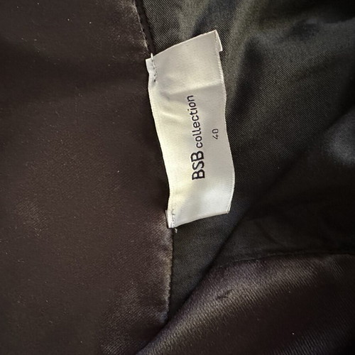BSB Collection black midi skirt size S like new with tulle