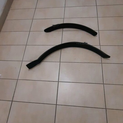 Plastic bicycle fenders used, durable protective mudguards