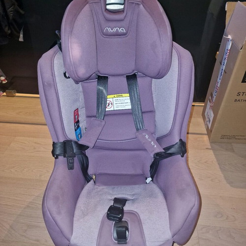 Nuna Rava Convertible Car Seat used, plum color