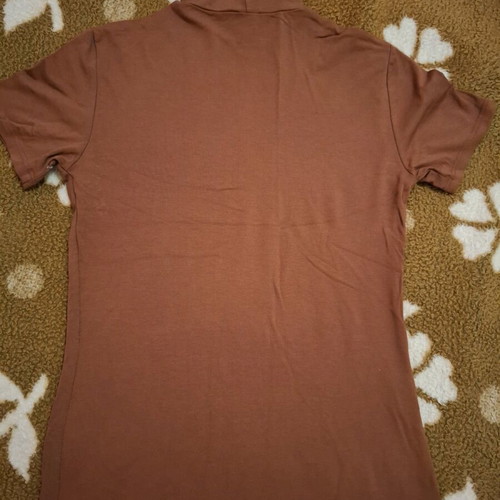 Lussile women's short-sleeve turtleneck shirt brown size Small like new