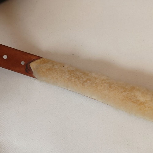 Leather rifle sling used, 86 cm