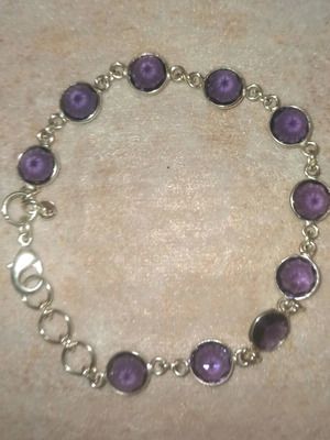 Handmade 925 Sterling Silver Bracelet with Natural Amethysts brand new