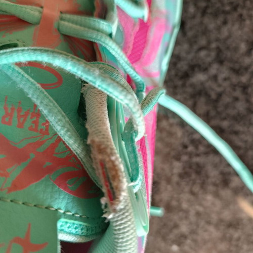 Puma MB.01 M.E.L.O. x 1 of One Rick and Morty basketball shoes used, size 43, pink mint