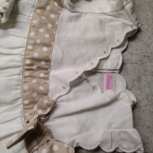 Prenatal set for 3-6 months like new with diaper change buttons