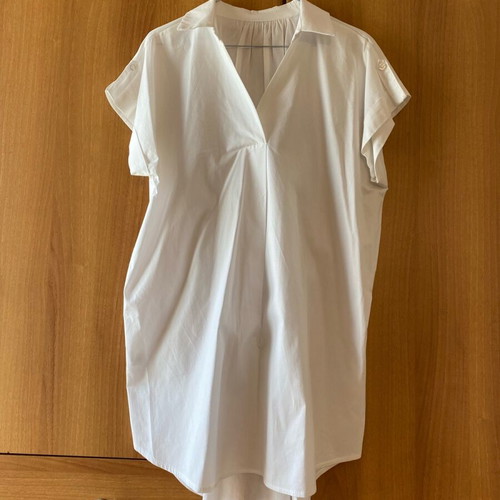 White long shirt-tunic new, one size, cotton blend