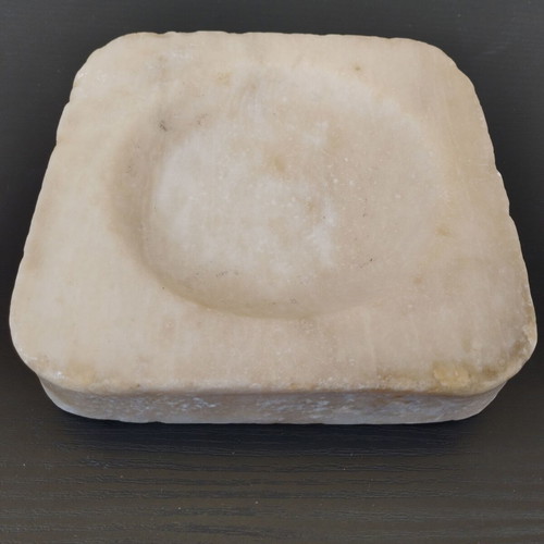 Marble ashtray used, whole piece 2 kg