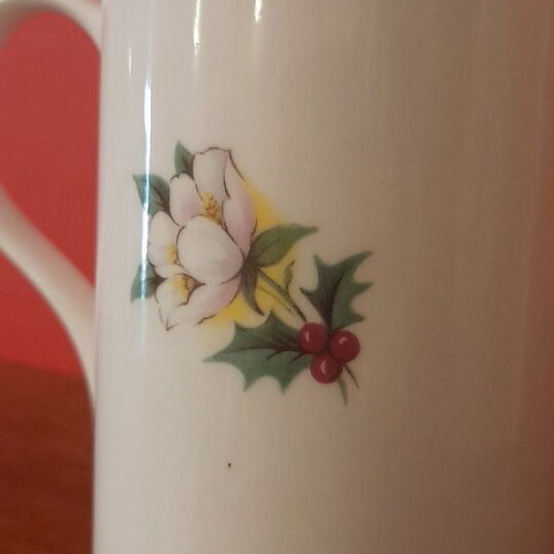 December Crown Trent porcelain mug like new