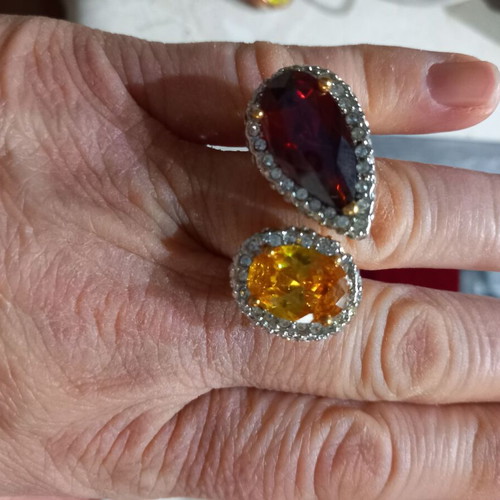 Women's ring size 58 like new with red and yellow stones