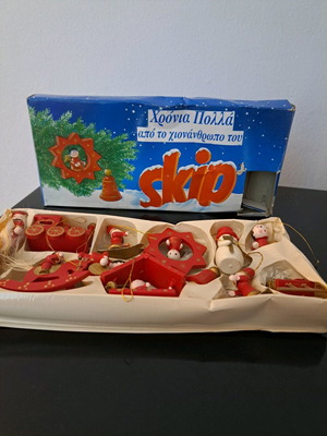 Vintage Skip Christmas ornaments like new with box