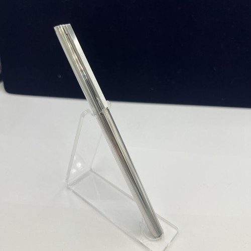 Dunhill pen 14k nib like new
