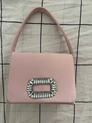 Pink hand bag new with strap