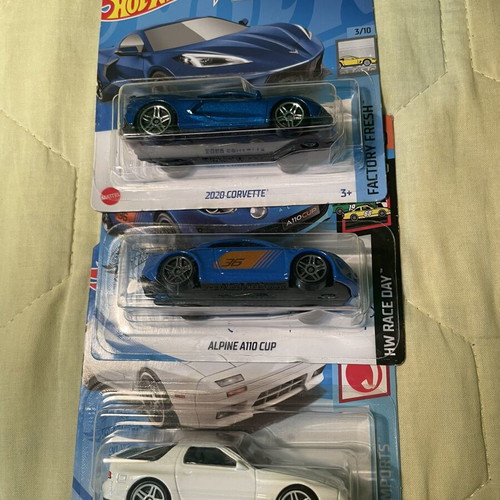 Hot Wheels toy cars, set of 3, new sealed